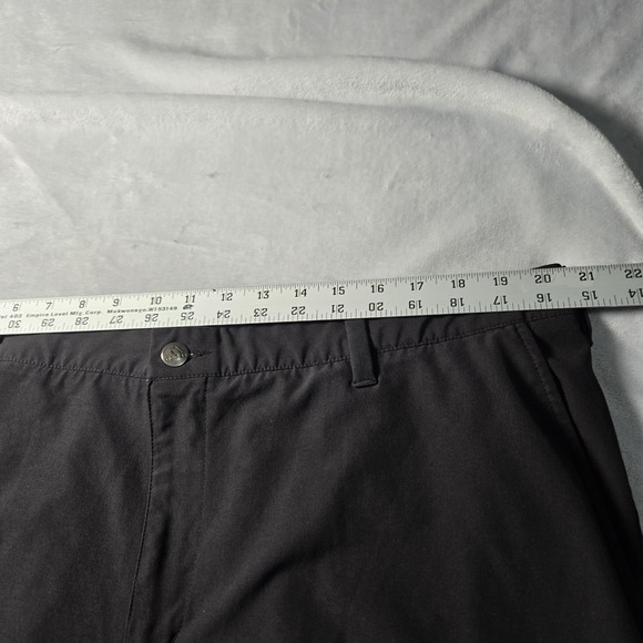 Adidas Golf Shorts (Tag 42) Measures 41.5 Black Stretch Active Performance - Picture 7 of 9